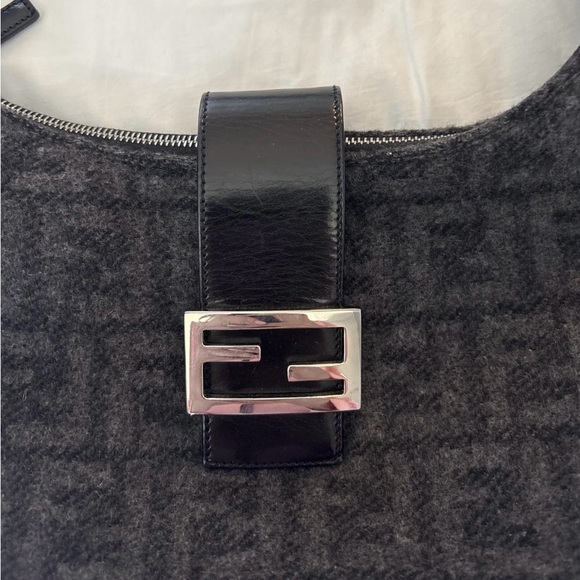 wool fendi croissant bag large size - Picture 5 of 9
